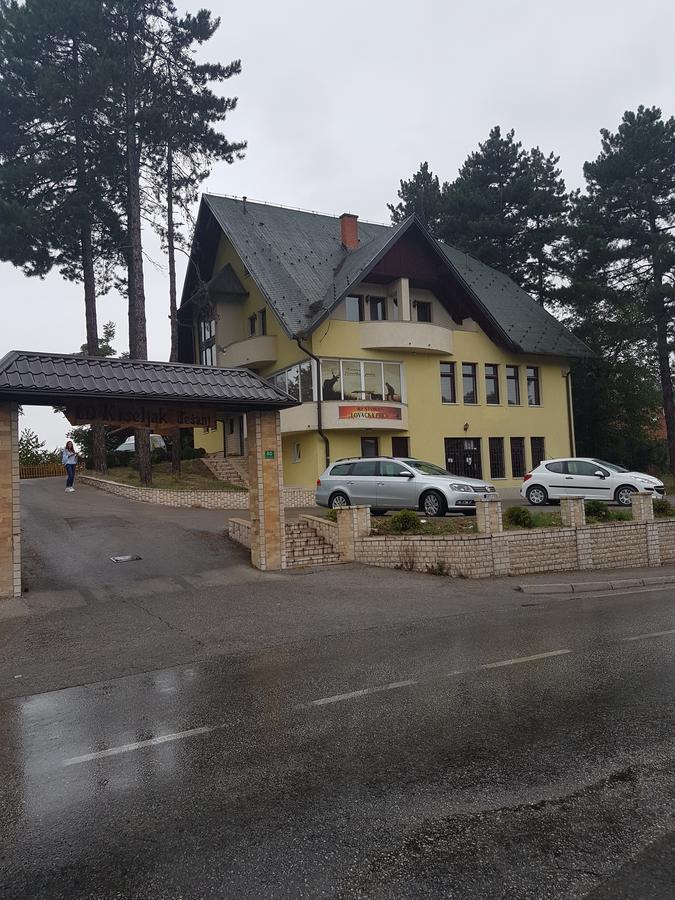 Restoran&Motel And Apartmants Lovacka Prica Tesanj Bagian luar foto